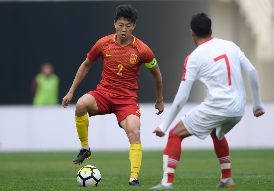 lpl竞猜-关于赛地聚焦——欧超杯冲刺阶段热度飙升，阿贾克斯手感冰凉，目标明确，身体对抗强度拉满的信息